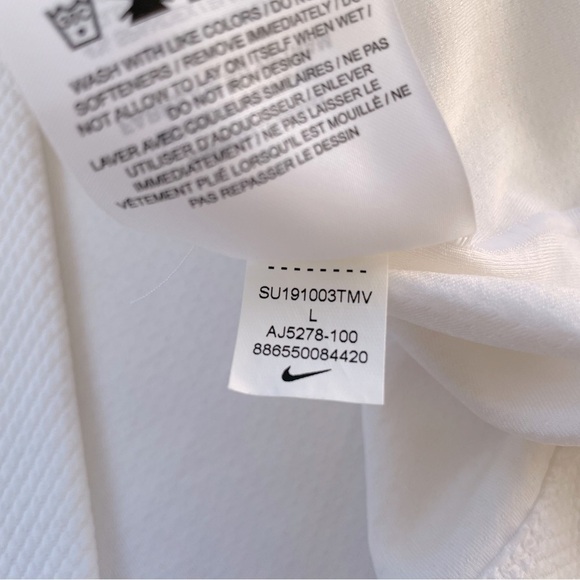 Nike Women's Golf White Dri-fit Dry UV 1/2-Zip Cover-Up Indianapolis Colts Large - Picture 7 of 9